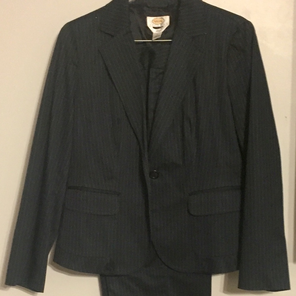 Talbots women’s pant suit